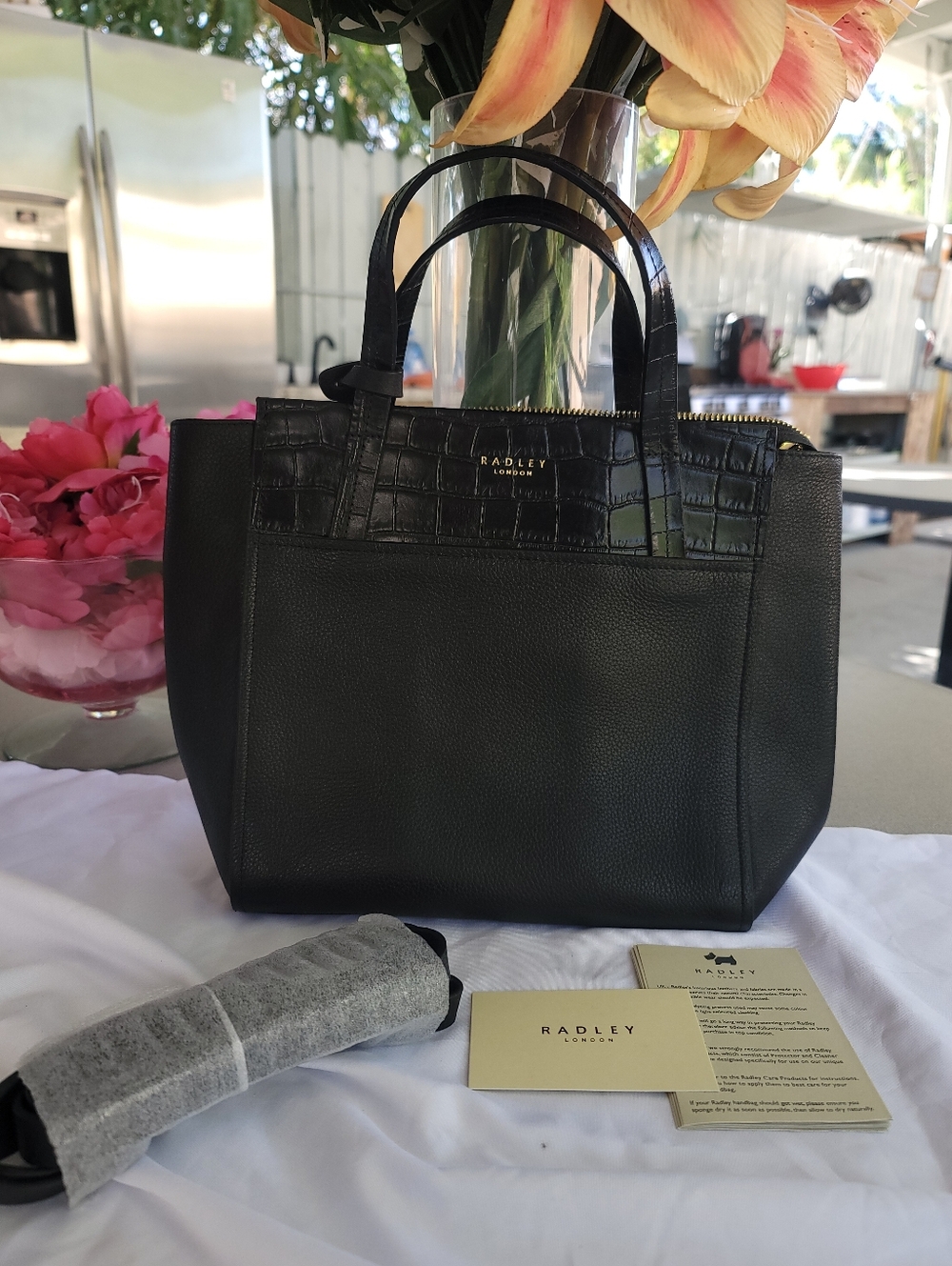 Radley London Black Leather Tote Bag - Picture 10 of 11